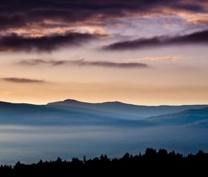 Preview wallpaper mountains, fog, evening, outlines, clouds