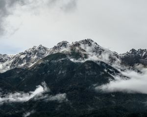 Preview wallpaper mountains, fog, high