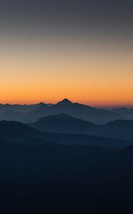 Preview wallpaper mountains, fog, horizon, outlines, silhouettes, italy