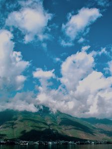 Preview wallpaper mountains, fog, lake