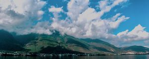 Preview wallpaper mountains, fog, lake