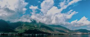 Preview wallpaper mountains, fog, lake