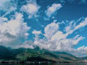 Preview wallpaper mountains, fog, lake