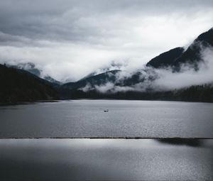 Preview wallpaper mountains, fog, lake, water, bw