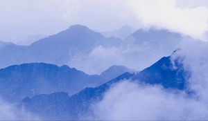 Preview wallpaper mountains, fog, peaks, clouds, layers