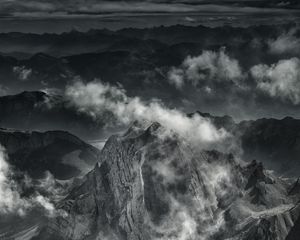 Preview wallpaper mountains, fog, peaks, clouds, gray