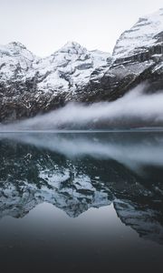 Preview wallpaper mountains, fog, reflection, lake