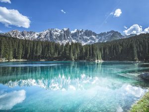 Preview wallpaper mountains, forest, trees, lake, reflection, landscape