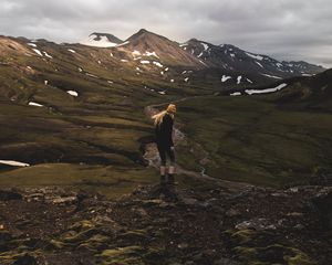 Preview wallpaper mountains, girl, trip, walk, tourist