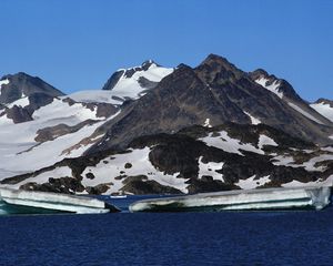 Preview wallpaper mountains, glacier, snow, water