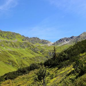 Preview wallpaper mountains, grass, tyrol, panorama