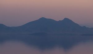 Preview wallpaper mountains, hills, reflection, dusk