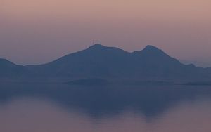 Preview wallpaper mountains, hills, reflection, dusk