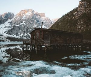 Preview wallpaper mountains, house, coast, lake, ice, landscape