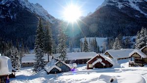 Preview wallpaper mountains, houses, snow, winter, beautiful