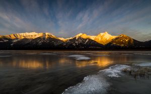 Preview wallpaper mountains, ice, reflection