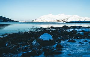 Preview wallpaper mountains, ice, snow, lake, water, winter