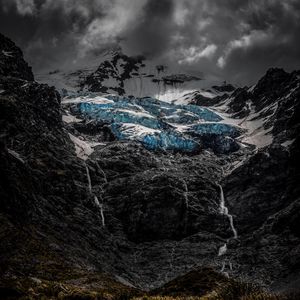 Preview wallpaper mountains, ice, top, sky, clouds