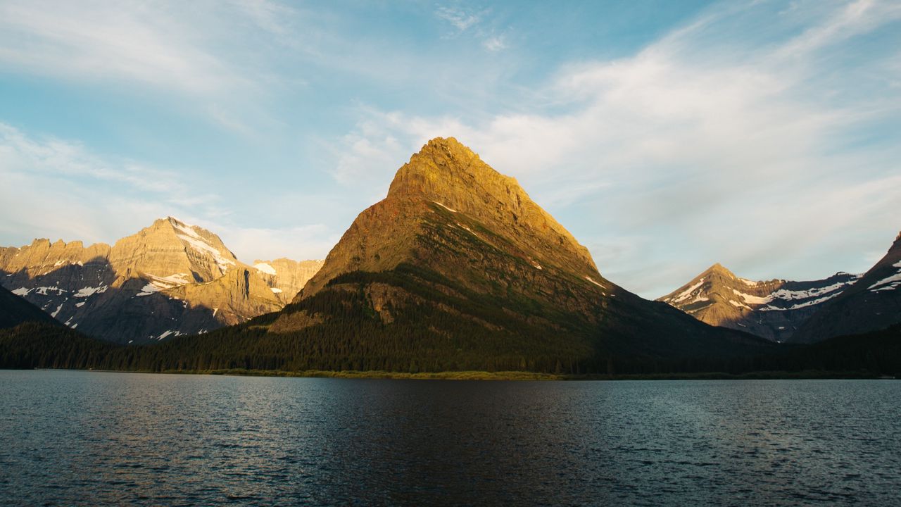 Wallpaper mountains, lake, current, sky, swiftcurrent lake, united states