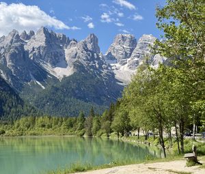 Preview wallpaper mountains, lake, forest, trees, water, nature