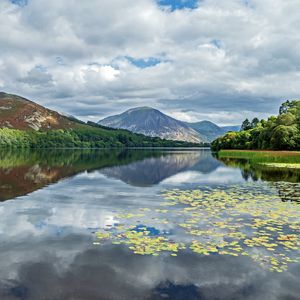 Preview wallpaper mountains, lake, forest, trees, reflection
