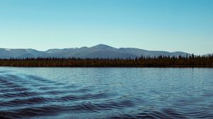 Preview wallpaper mountains, lake, horizon, trees, ripples