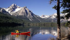 Preview wallpaper mountains, lake, idaho, fisherman, boat