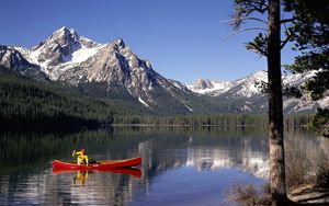 Preview wallpaper mountains, lake, idaho, fisherman, boat