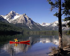 Preview wallpaper mountains, lake, idaho, fisherman, boat