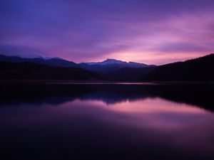 Preview wallpaper mountains, lake, night, reflection