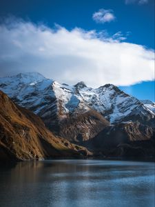 Preview wallpaper mountains, lake, peak, snowy