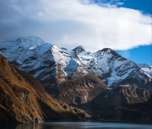 Preview wallpaper mountains, lake, peak, snowy