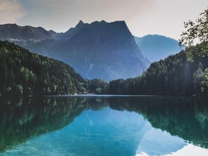 Preview wallpaper mountains, lake, reflection