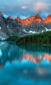 Preview wallpaper mountains, lake, reflection, trees