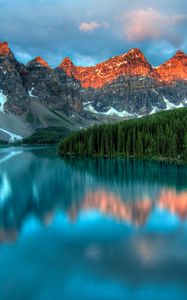 Preview wallpaper mountains, lake, reflection, trees