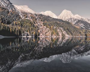 Preview wallpaper mountains, lake, reflection