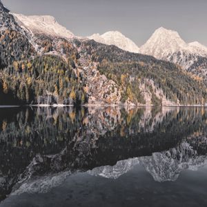 Preview wallpaper mountains, lake, reflection