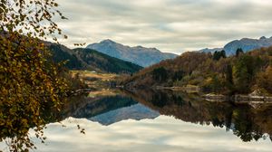 Preview wallpaper mountains, lake, reflection, forest, trees, landscape