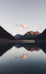 Preview wallpaper mountains, lake, reflection, trees, landscape