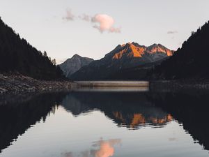 Preview wallpaper mountains, lake, reflection, trees, landscape