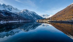 Preview wallpaper mountains, lake, reflection, landscape, spring