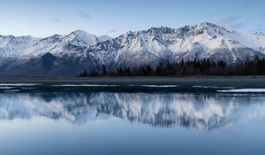 Preview wallpaper mountains, lake, shore, reflection, landscape, quiet