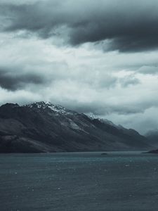Preview wallpaper mountains, lake, sky, overcast