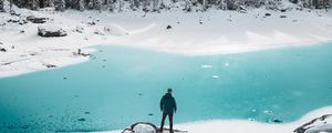 Preview wallpaper mountains, lake, snow, loneliness, solitude, man, winter