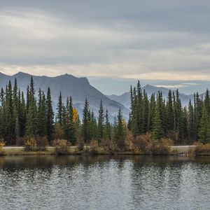 Preview wallpaper mountains, lake, spruce, trees, autumn