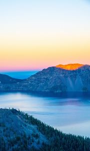 Preview wallpaper mountains, lake, sunset, horizon, crater lake national park, united states