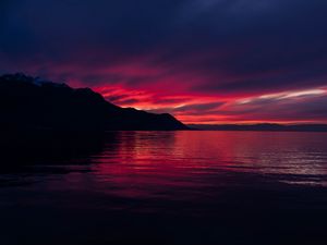 Preview wallpaper mountains, lake, sunset, horizon, sky, switzerland