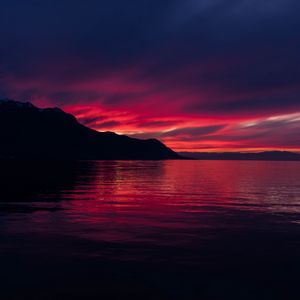 Preview wallpaper mountains, lake, sunset, horizon, sky, switzerland