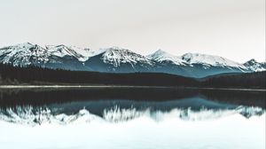 Preview wallpaper mountains, lake, water, horizon