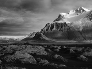 Preview wallpaper mountains, landscape, bw, hilly, gloomy